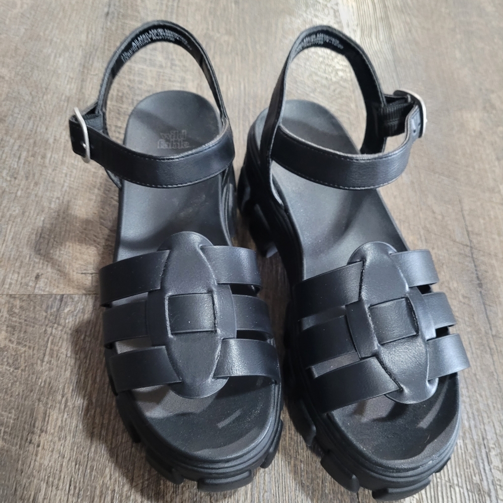 Wild Fable Black Avril Fisherman Chunky Sandals, Size 7.5 - Picture 11 of 12